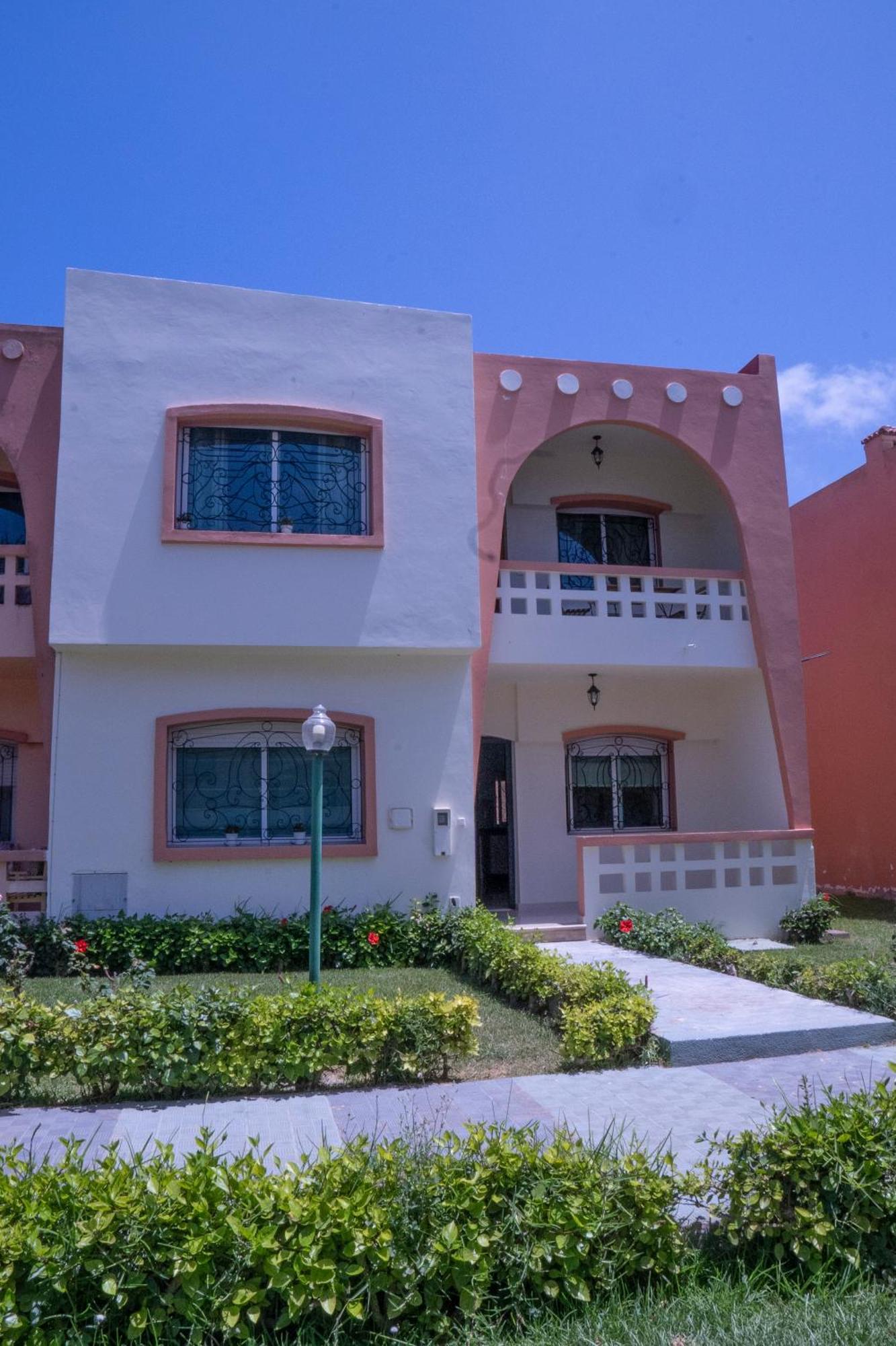 Duplex La Roseraie A 2Min De La Plage 2 Piscines Sidi Bouzid Esterno foto